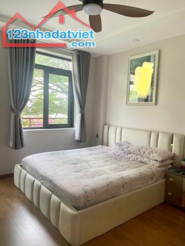 Bán mặt tiền KD đường hoa Phan Xích Long Phú Nhuận, 4 tầng, 48m2,Spa/nhà hàng,17.45 Tỷ - 4