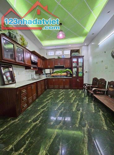 🔝TT Quận 5-Nhà 2 Mặt Hẻm, Vài Bước Ra Mặt Tiền An Bình 76m 4Tầng Nở Hậu nhẹ Nhỉnh 11Tỷ - 3