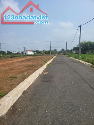 🔥 Đất Đẹp Sổ Riêng Đông Hoà – Giá Chỉ 900 Triệu! - 1