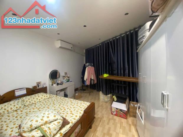 BÁN NHÀ MẶT PHỐ VÕ CHÍ CÔNG – 49M², 5 TẦNG, MẶT TIỀN 7.8M, SỔ ĐỎ CHÍNH CHỦ - 3