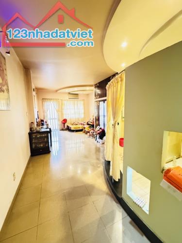 MTKD 6 TẦNG Q6 - KHÔNG CÓ CĂN THỨ 2 SO SÁNH TRONG PHÂN KHÚC - NGAY VÒNG XOAY PHÚ LÂM - 3