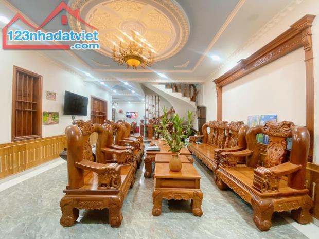 NHÀ ĐẸP, HẺM THÔNG RỘNG, NỘI THẤT XỊN XÒ, GẦN NÚT GIAO GÒ DƯA, 12X18, CHỈ 35 TỶ. - 5