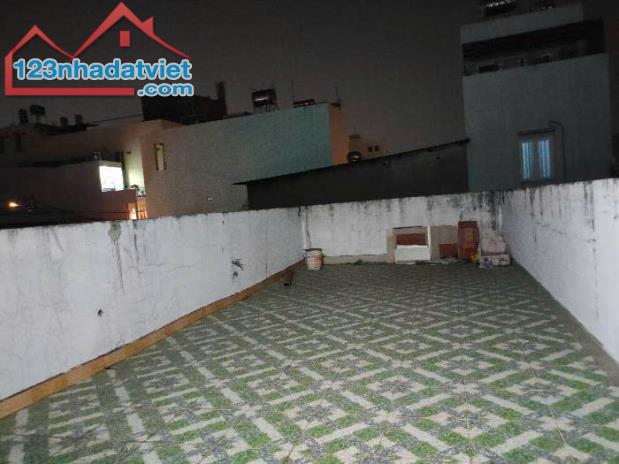 Chính chủ bán căn nhà 4 Tầng gần Bến xe An Sương, Quận 12, diện tích 120m2, sẵn sàng công - 1