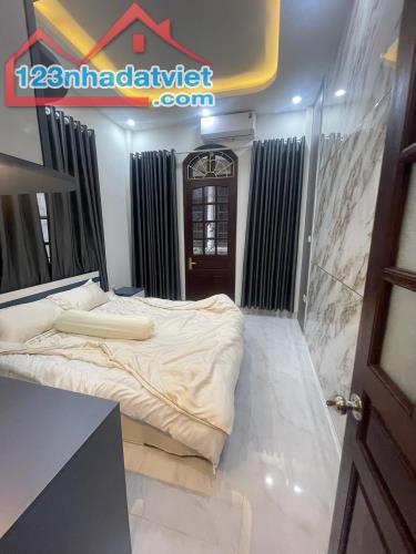 BÁN NHÀ NGÕ 38 THANH BÌNH – 42M² x 5 TẦNG – NHÀ MỚI TINH – GẦN Ô TÔ – GIÁ 8 TỶ - 4