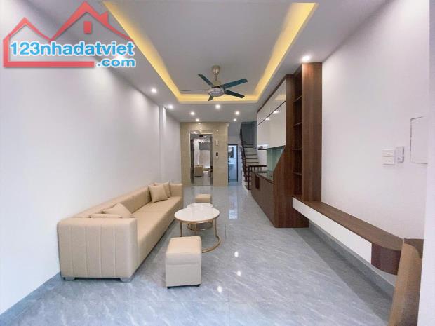 BÁN NHÀ VĂN PHÚ 5 TẦNG- THANG MÁY OTO ĐỖ CỔNG 9 tỷ