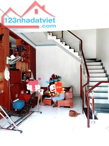 BÁN NHÀ 3 TẦNG Ô TÔ ĐỖ CỬA - LINH XUÂN - LÀNG ĐẠI HỌC - 60M2 - NGANG 6M - 5,3 TỶ - 1