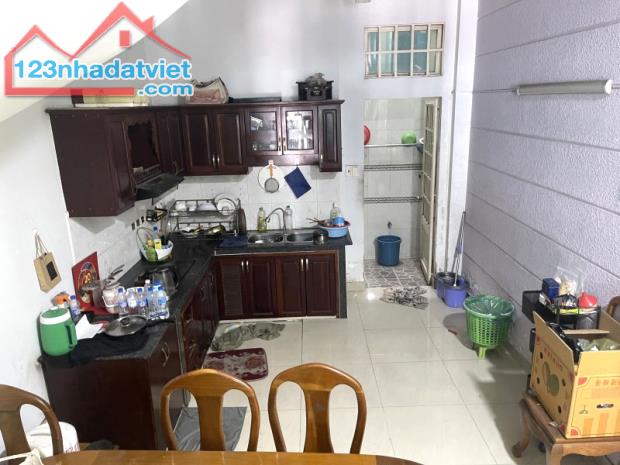 [HIẾM] Mặt Tiền KD Đỉnh, Đường 10m Sát UBND, 71m2 - 3Tầng Đẹp Hiệp Bình Phước - Giá Đầu Tư - 3