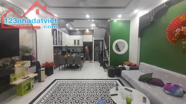 Bán nhà Trại Lẻ, Kênh Dương, Lê Chân, Hải Phòng – 3 Tỷ, 50m2, 4 tầng