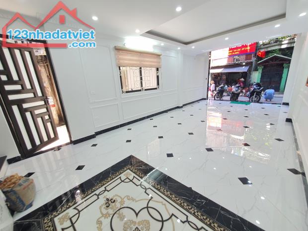 Bán Nhà Lô Góc Gần Gamuda 10.8 Tỷ – Ô Tô Vào Nhà, Có Thang Máy, Kinh Doanh Đỉnh – Trần Phú - 1