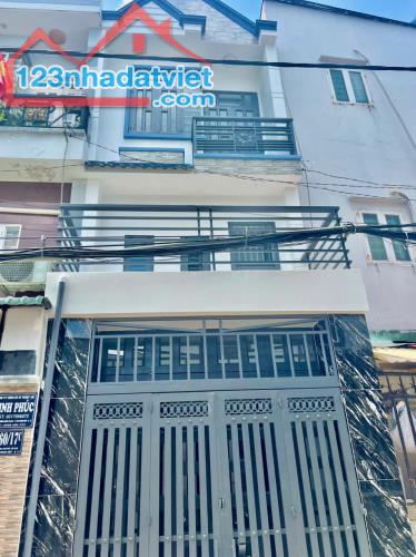 Nhà mới 1 trệt 2 lầu đường 6m huỳnh thị hai tân chánh hiệp - 1