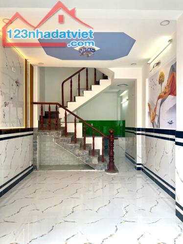 Nhà mới 1 trệt 2 lầu đường 6m huỳnh thị hai tân chánh hiệp - 2