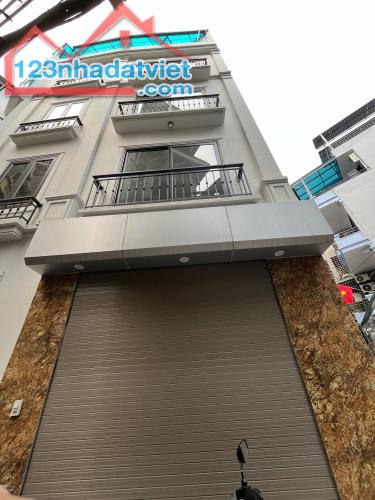 Bán nhà phố Hoàng Mai - mặt ngõ thông kinh doanh , dt 36M *5T thang máy giá 7.1 tỷ SĐCC
