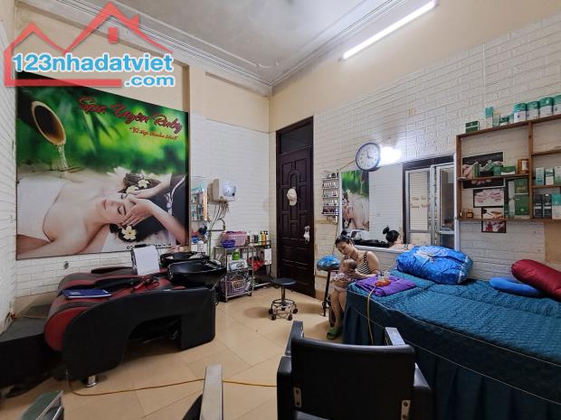 Bán nhà Xuân Đỉnh Bắc từ liêm diện tích 65m x 4 tầng.Mặt tiền siêu khủng 8m. GÍA 15,8 TỈ - 2