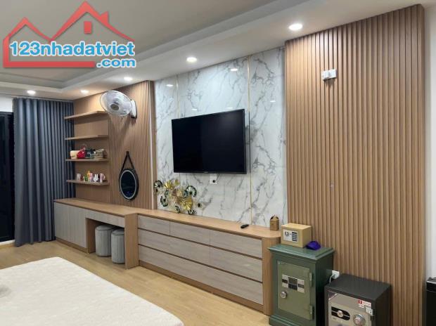 💥 BÁN NHÀ ĐẸP KIM GIANG – DIỆN TÍCH: 48M – 5 TẦNG – CÁCH Ô TÔ 20M – GIÁ 7.2 TỶ 💥