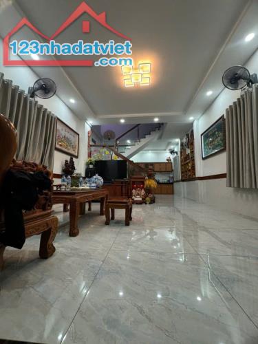 BÁN NHÀ HẺM 8M -PHẠM VĂN CHIÊU – 3 TẦNG KIÊN CỐ – 4PN – SỔ VUÔNG ĐẸP – GIÁ CHỈ 5.9 TỶ - 1