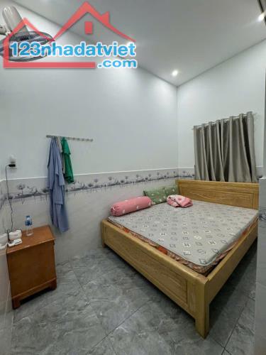 BÁN NHÀ HẺM 8M -PHẠM VĂN CHIÊU – 3 TẦNG KIÊN CỐ – 4PN – SỔ VUÔNG ĐẸP – GIÁ CHỈ 5.9 TỶ - 3