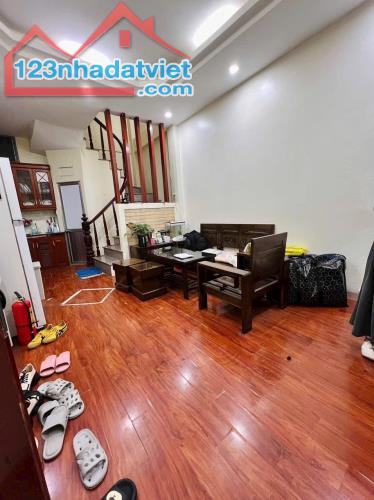 BÁN NHÀ TRONG NGÕ 180 NGUYỄN LƯƠNG BẰNG 30M² x 5 TẦNG PHÂN LÔ KINH DOANH – GIÁ 5.7 TỶ - 1