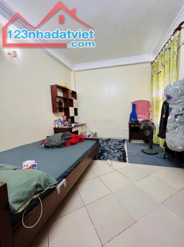 BÁN NHÀ TRONG NGÕ 180 NGUYỄN LƯƠNG BẰNG 30M² x 5 TẦNG PHÂN LÔ KINH DOANH – GIÁ 5.7 TỶ - 4