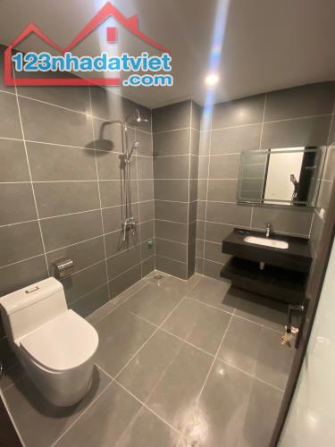 Bán nhà lô góc, mặt ngõ Giang Biên, Long Biên,ô tô, thang máy,49m2 6t mt 4.5m hơn 9 tỷ - 2