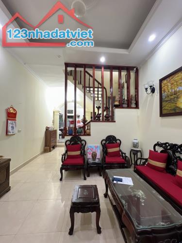 Bán nhà Khương Đình, Thanh Xuân, nhà đẹp dân xây, lô góc, ngõ rộng