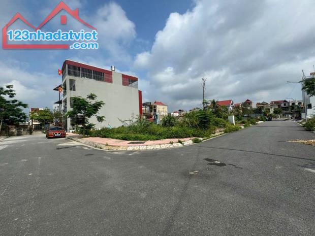 —-SIÊU PHẨM LÔ GÓC ĐẤU GIÁ – TRUNG TÂM QUẬN AN DƯƠNG Lh 0979087664 - 2