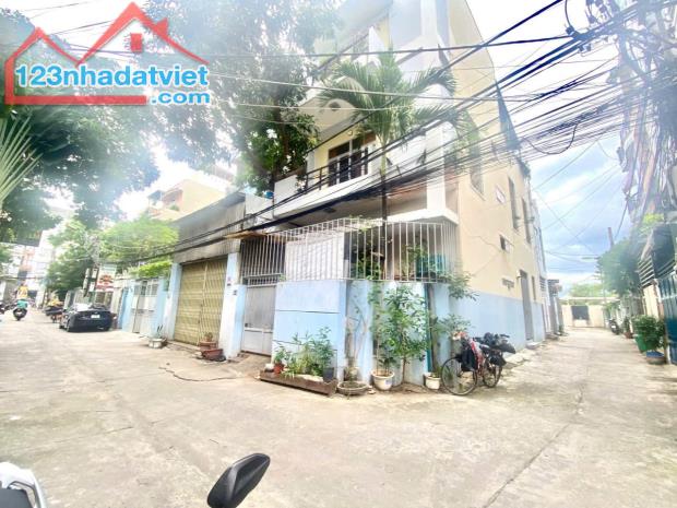 Bán Mảnh đất hẻm ô tô đường hiện trạng 6-7m dt 68.5m2 Giá 7.9 tỷ (tl) Liên hệ: Ngọc Bích