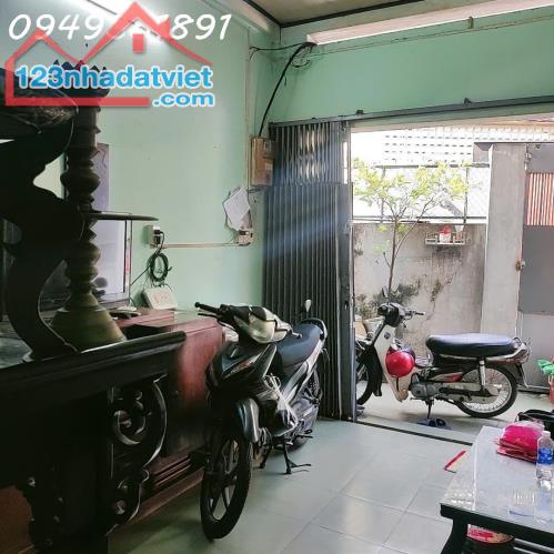 🌟 NHÀ MẶT TIỀN KINH DOANH 51M2 2TẦNG NGANG 4M SHR HOÀN CÔNG ĐỦ GIÁ 9TỶ LH 0949351891 MR