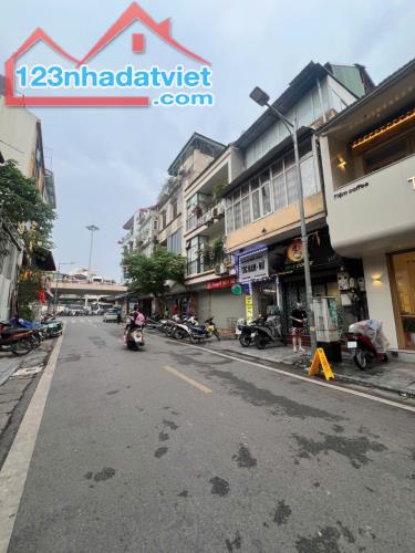 Chính chủ cho thuê nhà 3 tầng MẶT PHỐ Hàng Chĩnh, Quận Hoàn Kiếm, KD nhà hàng, homestay - 1