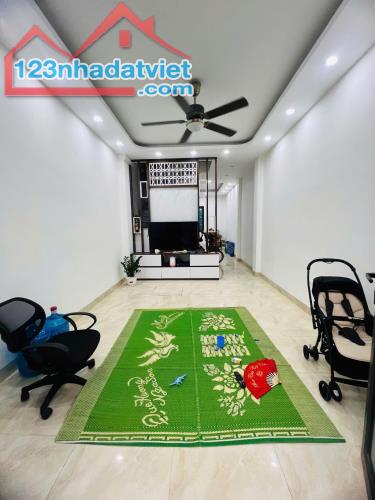 Bán nhà Ngõ 63 Lê Đức Thọ - Mỹ Đình 2 - 6 Tầng MT 4m - ở và cho thuê tốt
