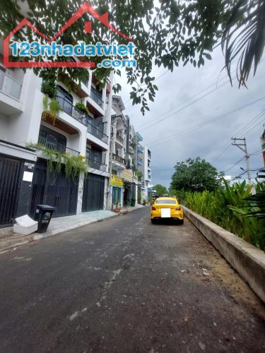 Cần Bán Gấp – Mặt Tiền TX24 – View Sông – Giá Còn Thương Lượng