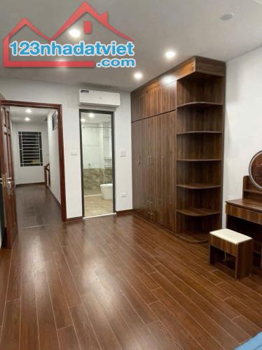 Bán nhà Phúc Lợi,Long Biên,ngõ nông, nhà đẹp 37m2*4tầng chỉ 5 tỷ hơn - 2