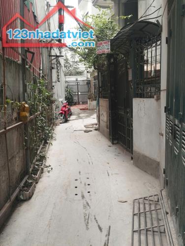 💥 Nhà Mễ Trì 52m - 9 tỷ, ô tô vài bước, dân xây, nhà mặt ngõ nông. - 2