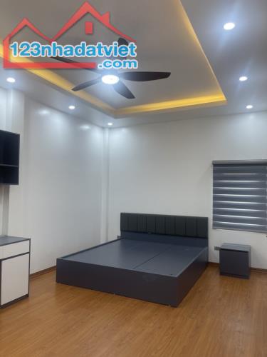 NHÀ HÒA BÌNH - MINH KHAI DT 56M2 - 5 TẦNG - GIÁ CHÀO : 9.8 TỶ - 3