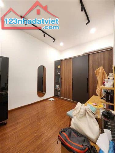 Siêu phẩm 5 tầng Mới đẹp ngay Tạ Quang Bửu ngang 4m chỉ 9 tỷ 2 - 2