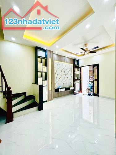 Cực hiếm- nhà mới 5.2 tỷ- Xã Đàn, Đống Đa, Hà Nội-thoáng sáng, gần phố - 1