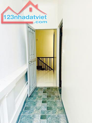 Cực hiếm- nhà mới 5.2 tỷ- Xã Đàn, Đống Đa, Hà Nội-thoáng sáng, gần phố - 5