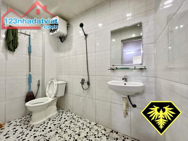 ◄ ★ ► BÁN NHÀ 2 TẦNG SẠCH SẼ SÂN CỔNG RIÊNG NGÕ RỘNG ► TÔN ĐỨC THẮNG - AN DƯƠNG - LÊ CHÂN - 2