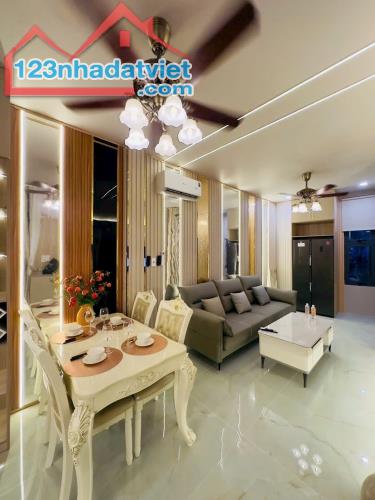 Bán Biệt Thự Mini Tân Bình 31m tặng Full Nội Thất 2 tầng 2 PN chỉ 4.3 tỷ TL - 1