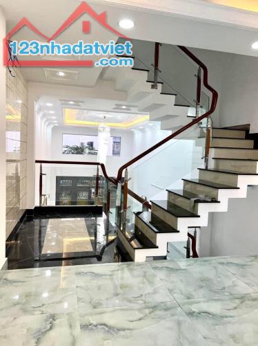 Nhà đẹp ngay bến xe Quận 8, đường Tạ Quang Bửu, 5 tầng mới đẹp chỉ 8 tỷ nhỉnh - 3