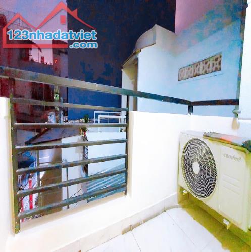 Bán nhà Điện Biên Phủ, Quận 3, hẻm rộng 4m, Giá 3.85 tỷ - 3