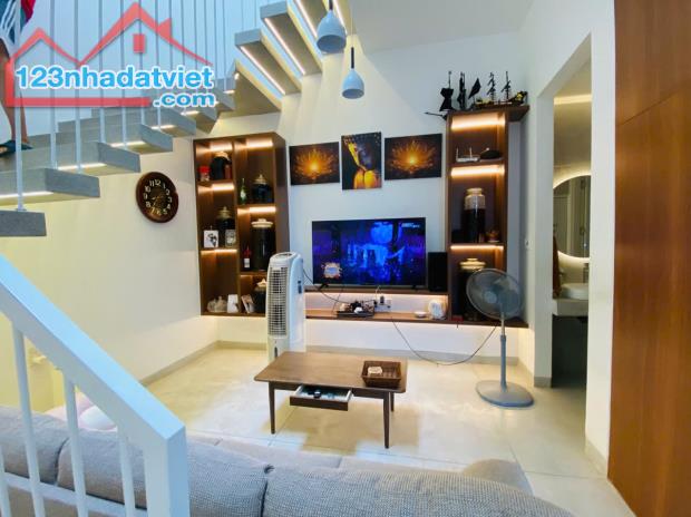 Bán nhà 3 Tầng 2 Mặt tiền đường Nguyễn Phúc Lan, KQH Kim Long, TP. Huế, chỉ 3,35 tỷ - 2