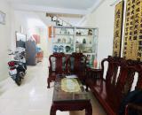 BÁN ĐẤT TẶNG NHÀ VĂN CAO, BA ĐÌNH 50M2,,OTO ĐỖ CỬA, SÁT PHỐ GIÁ CHỈ 11