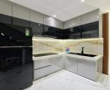 Nhà đẹp, hẻm 5m, cho thuê 18 triệu. Nguyễn Phúc Nguyên, Phường 9, Quận 3. Giá 4,08 tỷ