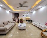 Láng Đống Đa. An Ninh Tốt. Tiện ích Full. 35m2, 5 Tầng, 3.5m Mặt Tiền. Giá 7.5 Tỷ