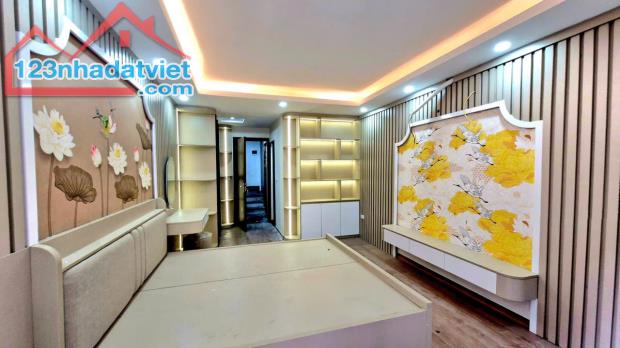 BÁN NHÀ - PHÚ ĐÔ - DÂN XÂY - CỔNG RIÊNG - 33M2 x 5 TẦNG - GIÁ 6.5 TỶ - 1