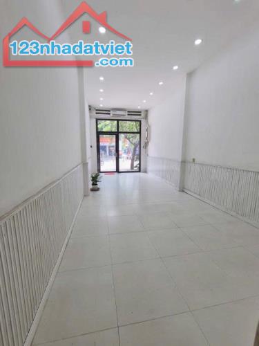 Mặt tiền Minh Phụng, Quận 11, 44m2 giá chỉ 11 tỷ nhỉnh. - 4