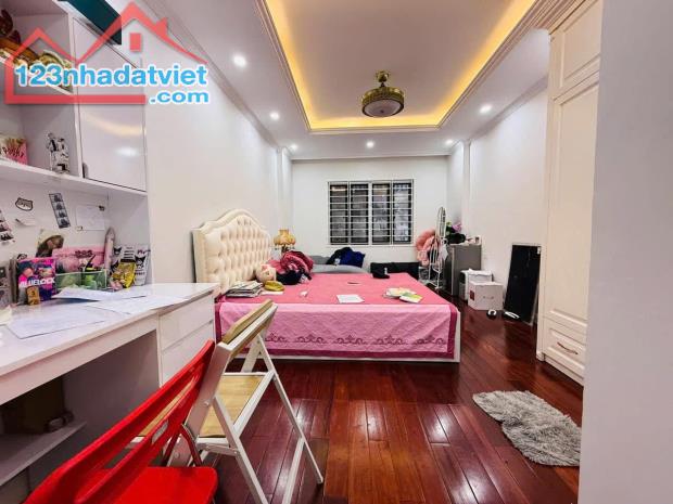 Một nhà ra mặt phố Thanh Nhàn, 6 tầng thang máy, 2 mặt thoáng, điện NL mặt trời 11.9 tỷ. - 1