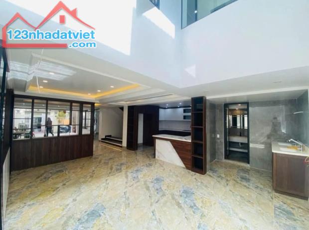 Bán nhà Tiền Phong, Đằng Hải, Hải An, Hải Phòng. 3 tầng, 141m2, 6,9 tỷ. Ngang 8m, t2db - 3