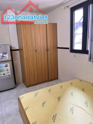 Bên mình còn 1 phòng trống ở  740/5 Sư Vạn Hạnh, phường 12, quận 10 - 1