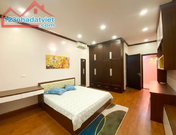 Trung tâm quận, gần phố, gần ô tô, full nội thất, 34m2, 5 tầng nhỉnh 4 tỷ. - 1